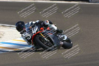 media/Sep-21-2025-TrackDaz (Sun) [[277c75b276]]/A Group/2pm (Turn 6)/